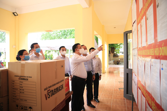 Quyết liệt vừa chống dịch, vừa tổ chức bầu cử thành công, an toàn tuyệt đối